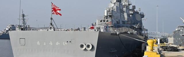 The first Japanese destroyer to get Tomahawks will begin live-fire tests of the missiles this year