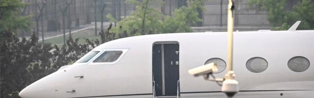 Taylor Swift and Elon Can Finally Fly Private Without Being Tracked Thanks to New FAA Rule