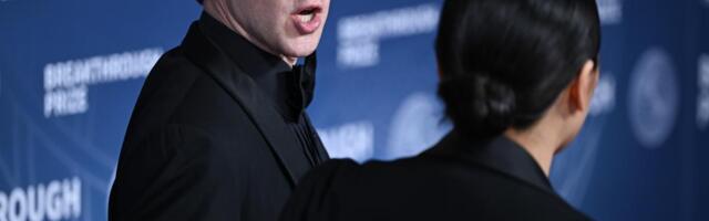 Meta lays off hundreds of workers, including more from Reality Labs