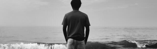 The reason some men never move forward in life has nothing to do with motivation or discipline — it’s that they built their entire identity around a version of themselves that stopped being true years ago, and starting over feels like admitting it was all wasted