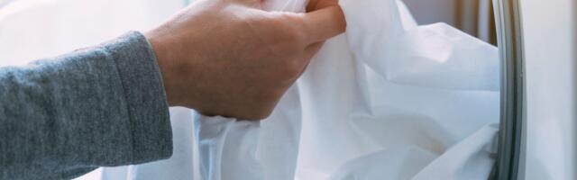 Stuck in a Lazy Laundry Cycle? Here's When You Should Actually Wash Your Sheets