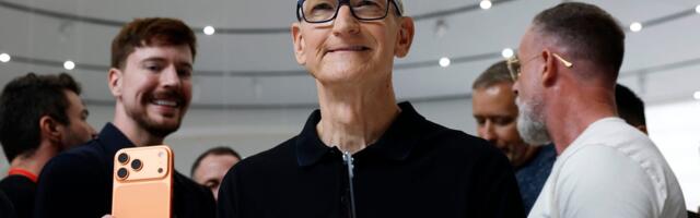 Apple earnings updates: Wall Street is bullish on iPhone demand, AI, as market cap tops $4 trillion Apple earnings updates: Wall Street is bullish on iPhone demand, AI, as market cap tops $4 trillion