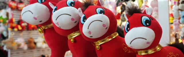 This viral crying horse plushie has become an iconic symbol for the Chinese white collar worker's hustle life