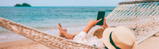 5 Ways Your Phone Has Quietly Changed How You Travel Abroad