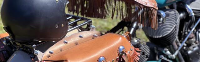 This Is The Easiest Way To Carry A Second Helmet On Your Harley-Davidson