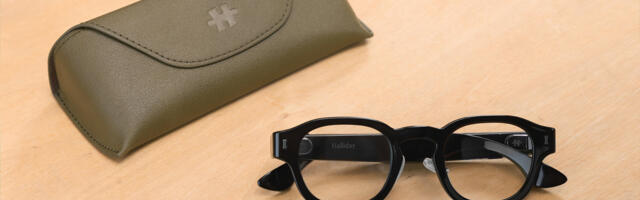 These camera-free smart glasses want to give you a secret advantage in meetings