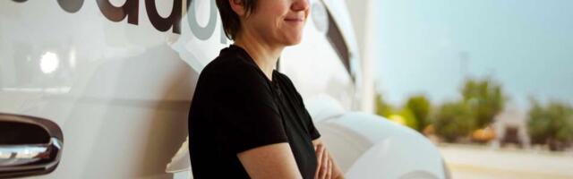 Self-driving startup Waabi raise $1B to expand its autonomous trucking platform, partners with Uber to launch robotaxis