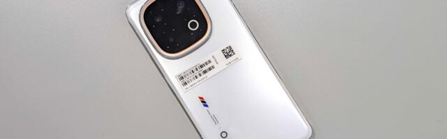 This Snapdragon 8 Elite phone comes with RGB lights and monster specs