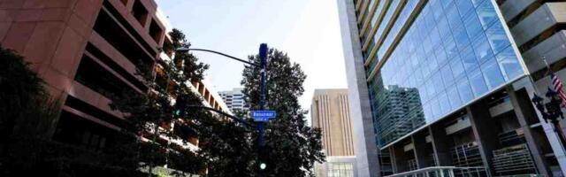 California judge issues rare acquittal of pair in securities fraud case
