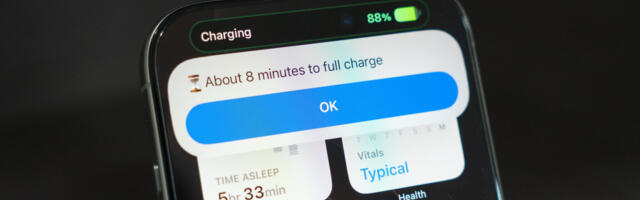 iPhones are still missing an Android-like charging estimate, so someone built it themselves