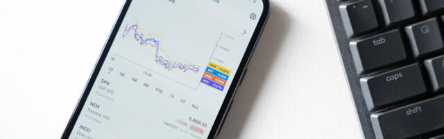 These 5 apps help me hit my financial goals, stress free
