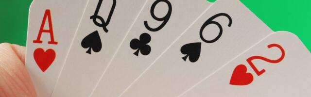 Hand That Beats a High Card in Poker