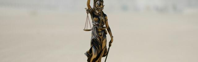 AI-Powered Court System Is Coming to Crypto With GenLayer
