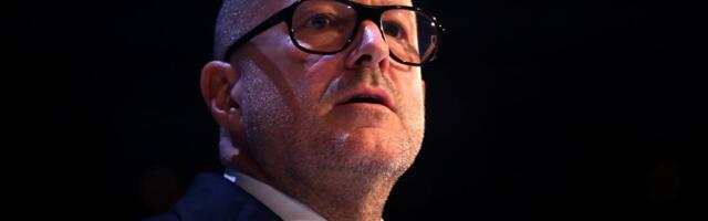 OpenAI, Jony Ive AI hardware faces reported delays