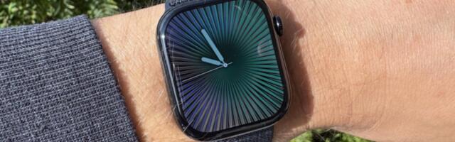 The Apple Watch Series 10 is $200 off at Walmart, making it even cheaper than an Apple Watch SE