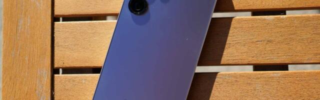 Samsung Sending Surprise 2nd April Update