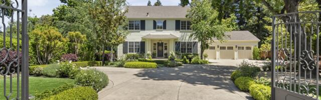 Impeccably maintained executive home in Alamo’s coveted west-side neighborhood now available
