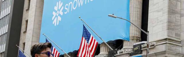 Snowflake in talks to acquire data analytics startup Redpanda in latest AI push