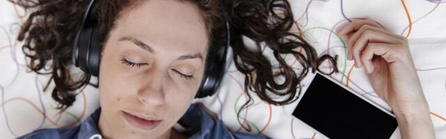 Your smartphone is quietly sharing your data overnight, NordVPN warns – here's how to limit it