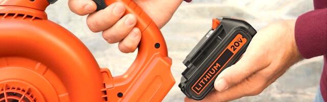 Why Your Black And Decker Battery Charger Is Flashing Red (And Possible Fixes)
