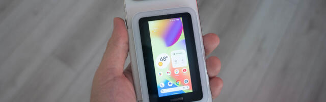 No more iPhone envy! Finally, a magnetic rear screen that’s Android friendly