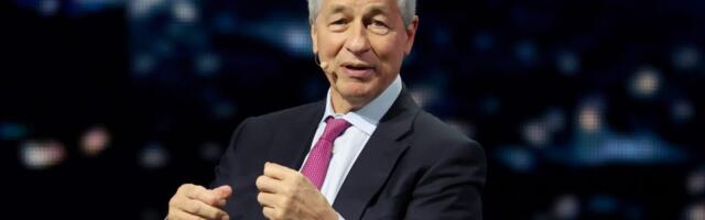 JPMorgan's CFO warns cutting credit card interest could make the business not worth being in