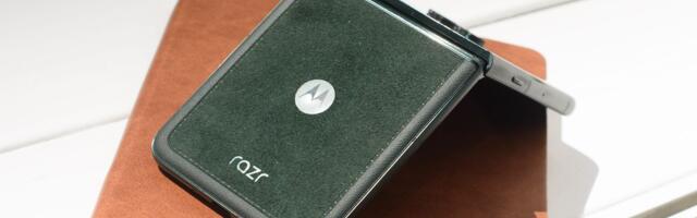 There's almost 50% off the 4.5-star-rated Motorola Razr Ultra at Best Buy