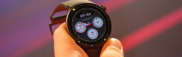 It’s time to give up on Motorola smartwatches