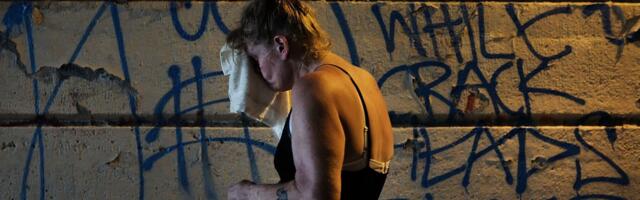 3 theories to explain why syphilis rates are exploding among women