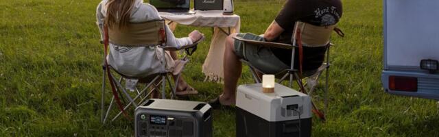 Bluettis AC200L solar generator bundle is $1,000 off right now