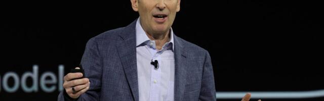 Amazon CEO says that tariffs are starting to 'creep' into prices as vendors run out of stockpiled goods