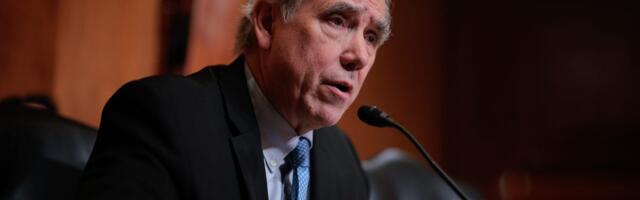 Student-loan forgiveness for public servants is at risk under Trump's plan to ax cheaper monthly payments, Democratic lawmakers say