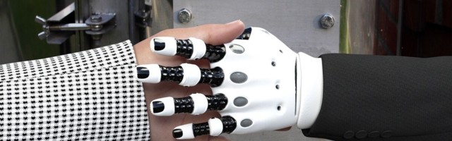 Study: People trust the algorithm more than each other