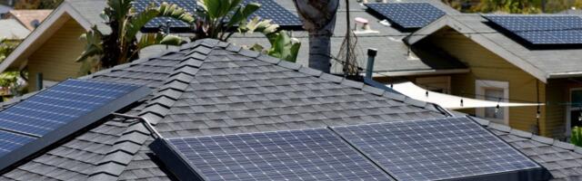 Solar bankruptcies show US clean energy industry is teetering on the brink
