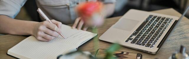 The Best Free AI Training Courses for the Logistics Industry