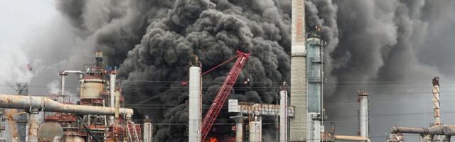 Explosion causes massive fire at troubled Martinez refinery