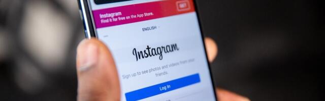 Meta’s new rule: Teens under 16 can no longer livestream on Facebook, Messenger