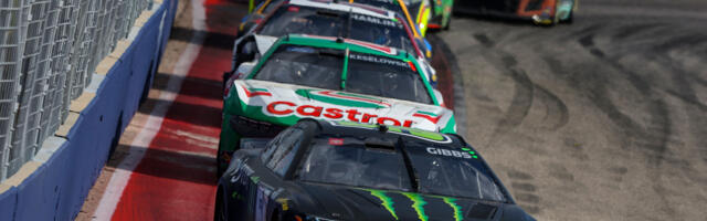 Yes, NASCAR Has Windshield Wipers (But Here's Why They're Not Only Used In The Rain)