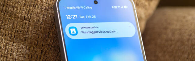 Galaxy owners baffled by ‘daily download limit’ error for updates
