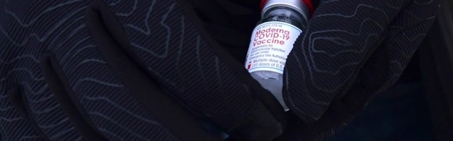 The vaccine distribution hurdles that tech is helping bridge