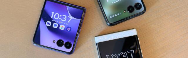 I tried Motorola’s Razr Ultra 2026, and it makes every other flip phone feel boring by comparison