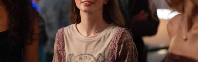 Our First Look at Mike Flanagan’s ‘Carrie’ Contains Zero Pig’s Blood