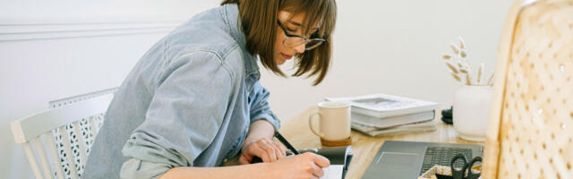 How to Thrive in a Hybrid Work Environment