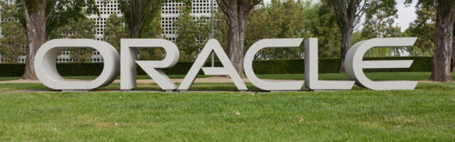 Oracle is reportedly giving the US government some major software cloud discounts