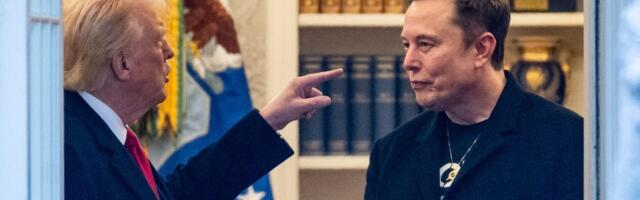 White House suggests Trump doesn't want Elon Musk's xAI to have federal contracts