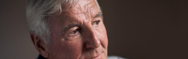 African proverb: “when an old person dies, a library burns down” — psychology says the generation now in their 70s and 80s carries these 7 types of irreplaceable knowledge that will vanish within a decade if nobody asks for it