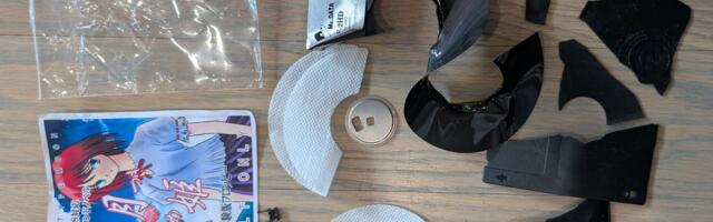 Ultra rare floppy disk game twisted and slashed into shards by US Customs or DHL checkers — ruined Tsukihime 1999 demo was one of only 50 ever produced