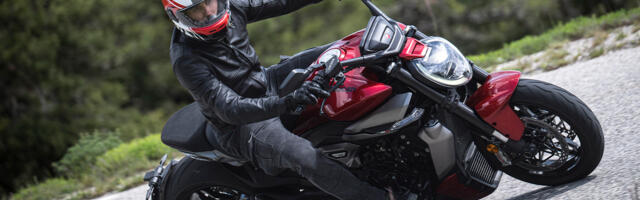 2025 Ducati XDiavel V4 First Ride: Tearing Up The Cruiser Playbook