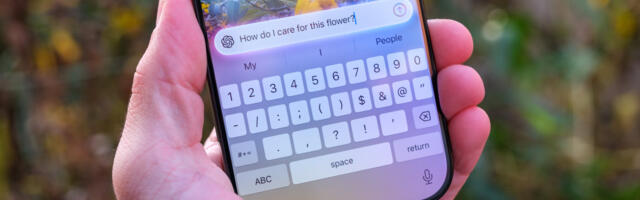 Apple’s ChatGPT deal might be getting messy just as Gemini moves in
