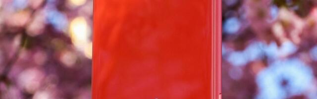 Nexy: Powering with On-the-Go Charging